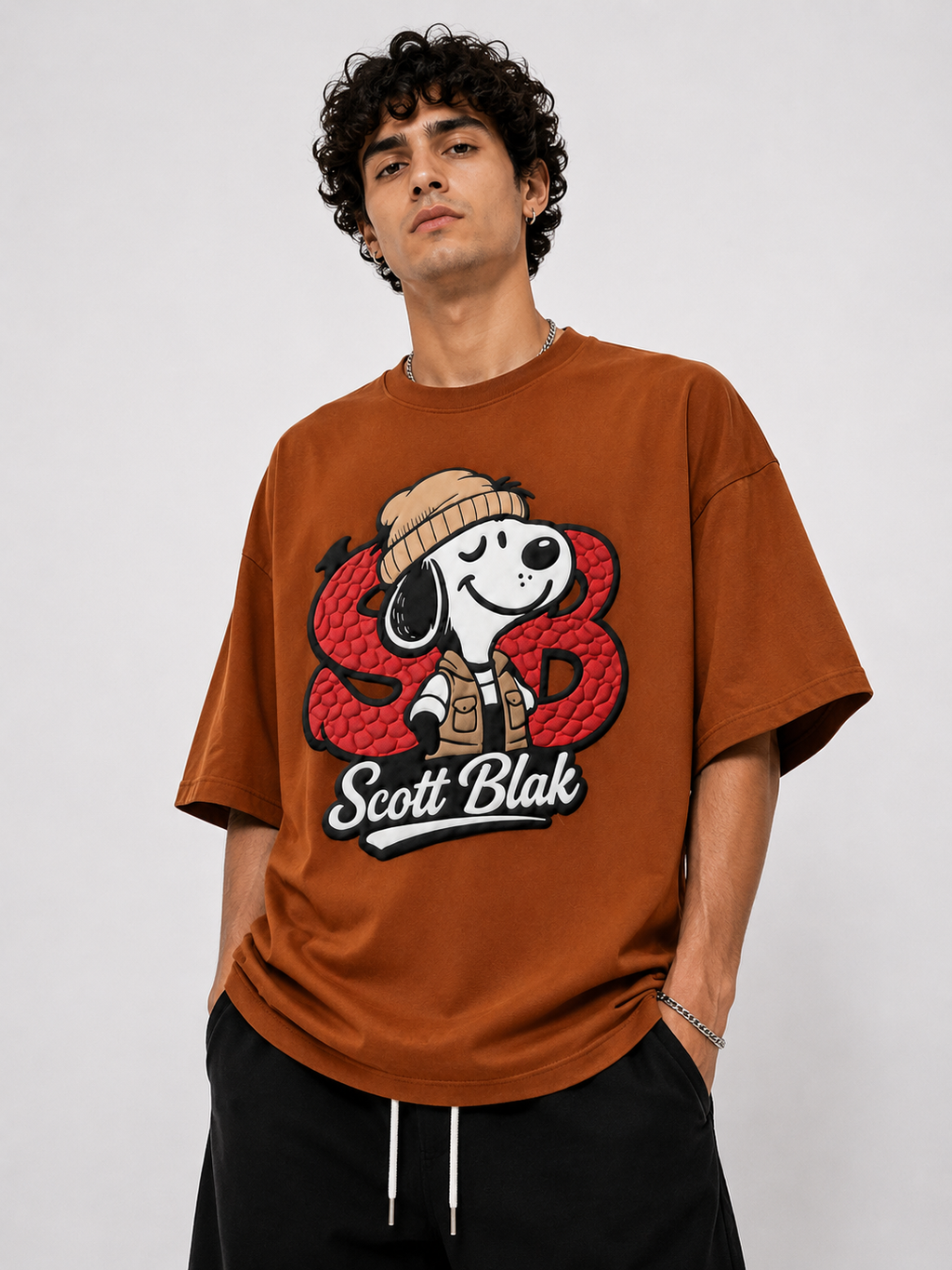 Scott Blak Snoopy Oversized Graphic T-Shirt – Brown